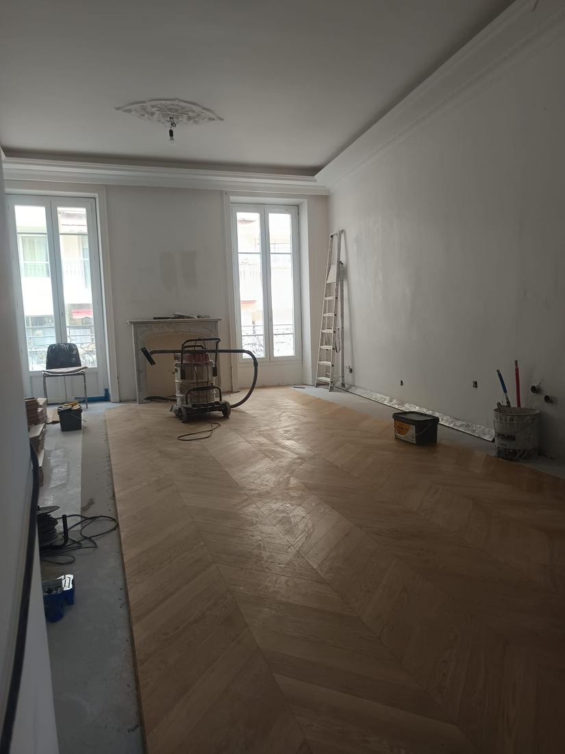 Parquet chene en point de Hongrie dans un appartement haussmannien